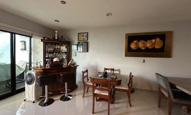 CASA EN VENTA EN CUMBRES DEL LAGO JURIQUILLA