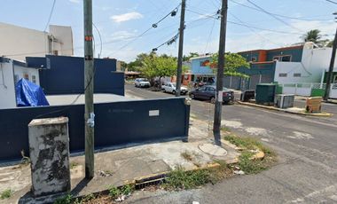 HERMOSA CASA EN LA FLORESTA . VERACRUZ, VER A BAJO PRECIO RECUPERACION BANCARIA