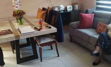 VENTA CASA!!! Cerca de dirección General de Seguridad Ciudadana y Vital de Coacalco Colegio Las Américas a 5 minutos Colegio Berriozábal a 5 minutos y Colegio Fadi a 7 minutos cerca de Las plazas de Autoservicios gasolineras comercios