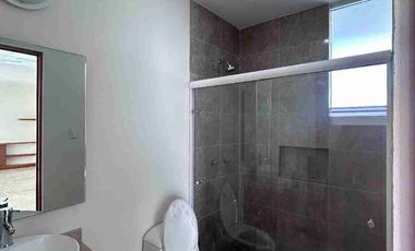 Casa En Venta con Recámara en planta baja atrás de la Pepsi