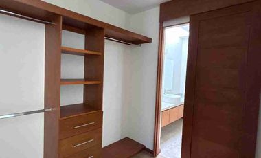 Casa En Venta con Recámara en planta baja atrás de la Pepsi