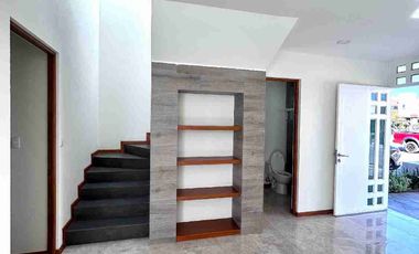 Casa En Venta con Recámara en planta baja atrás de la Pepsi