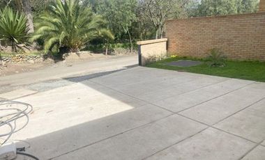 Lujosa villa en venta por estrenar  Challuabamba - Cuenca