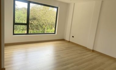 Lujosa villa en venta por estrenar  Challuabamba - Cuenca