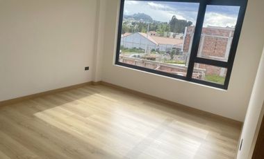 Lujosa villa en venta por estrenar  Challuabamba - Cuenca