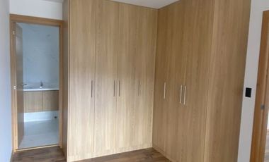 Lujosa villa en venta por estrenar Challuabamba - Cuenca