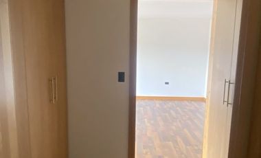 Lujosa villa en venta por estrenar Challuabamba - Cuenca