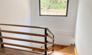 Lujosa villa en venta por estrenar Challuabamba - Cuenca