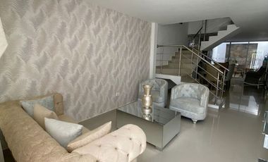 CÓD. 1311. CASA DE DOS PISOS A LA VENTA EN LA ZONA NORTE DE VALLEDUPAR.