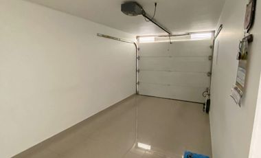 CÓD. 1311. CASA DE DOS PISOS A LA VENTA EN LA ZONA NORTE DE VALLEDUPAR.