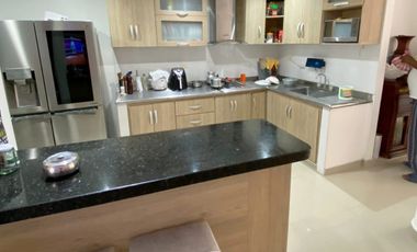 CÓD. 1311. CASA DE DOS PISOS A LA VENTA EN LA ZONA NORTE DE VALLEDUPAR.