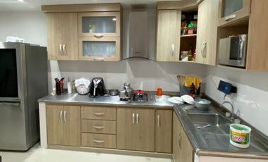 CÓD. 1311. CASA DE DOS PISOS A LA VENTA EN LA ZONA NORTE DE VALLEDUPAR.