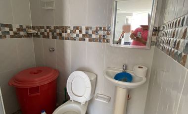 CÓD. 1311. CASA DE DOS PISOS A LA VENTA EN LA ZONA NORTE DE VALLEDUPAR.