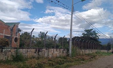 Lote en venta en Chinauta – 24.873 m² sobre vía principal, ideal para inversión