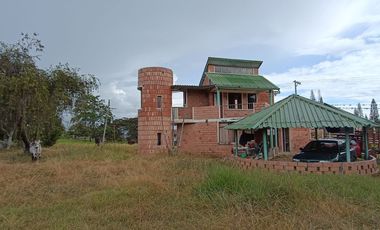 Lote en venta en Chinauta – 24.873 m² sobre vía principal, ideal para inversión