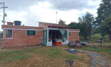 Lote en venta en Chinauta – 24.873 m² sobre vía principal, ideal para inversión