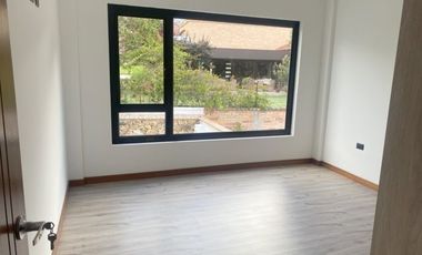 Lujosa villa en venta por estrenar Challuabamba - Panamericacna Norte - Cuenca