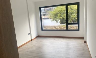 Lujosa villa en venta por estrenar Challuabamba - Panamericacna Norte - Cuenca