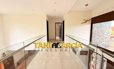 Vendo Propiedad de 981 m2 de terreno, Zona Los Pinos en Fortín.