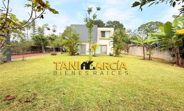 Vendo Propiedad de 981 m2 de terreno, Zona Los Pinos en Fortín.