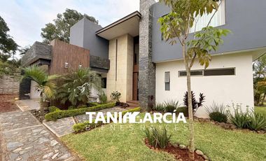 Vendo Propiedad de 981 m2 de terreno, Zona Los Pinos en Fortín.