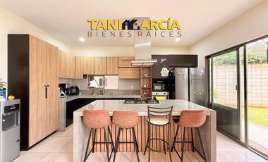 Vendo Propiedad de 981 m2 de terreno, Zona Los Pinos en Fortín.