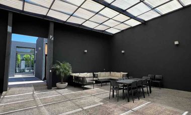 Casa en venta seminueva en Querétaro junto a El Refugio