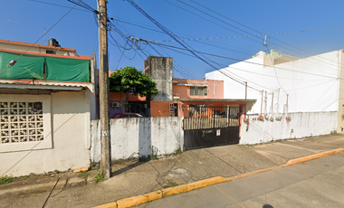 Casa en Venta en Guadalupe Victoria, Coatzacoalcos – Amplia, Bien Ubicada y con Gran Plusvalía