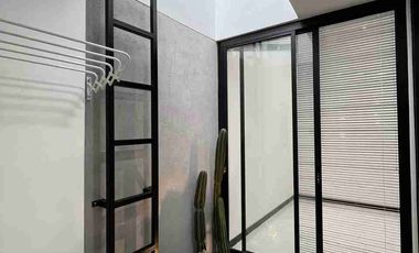 RUMAH HOMY DENGAN KONSEP INDUSTRIAL MODERN DEKAT KAMPUS UII