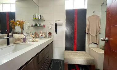 VENDO BELLO DUPLEX EN TAMBOS - FRENTE A LINDO PARQUE 🌳 - MUY CERCA AL CC CHACARILLA - FINOS ACABADOS