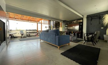 VENDO BELLO DUPLEX EN TAMBOS - FRENTE A LINDO PARQUE 🌳 - MUY CERCA AL CC CHACARILLA - FINOS ACABADOS