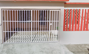 CASA EN VENTA EN FLORESTA VERACRUZ DE REMATE