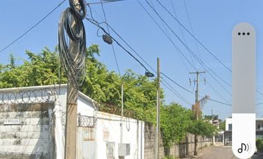 VENDO TERRENO UBICADO EN AVENIDA PRINCIPAL EN MICHOACÁN