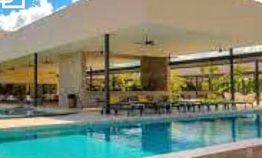 Moderna casa en renta equipada al norte de Mérida con acabados de lujo