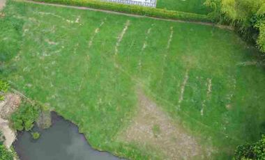 VENTA DE LOTE CAMPESTRE EN MALABAR CERRITOS CON LAGO PROPIO