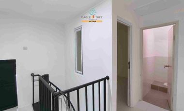 Rumah Baru 2.5 Lantai Siap Huni Dalam Townhouse Ekslusif di Pesanggrahan Jakarta Selatan