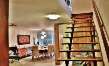 CASA EN CALLE CERRADA CON EXCELENTE ILUMINACIÓN