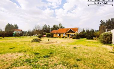 VENTA HERMOSA PARCELA  5000M2 CON CASA DE 133M2 , COLONIAS DE PAINE, PAINE