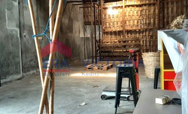 Jual Sewa Gudang Dengan Tambahan Tanah Luas di Belakang Gudang 11ru di Bogem Gurah Kab Kediri