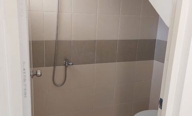 DISEWAKAN MURAH RUMAH PURI SURYA JAYA GEDANGAN