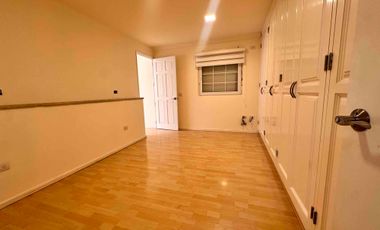 Renta de Residencia con casa club