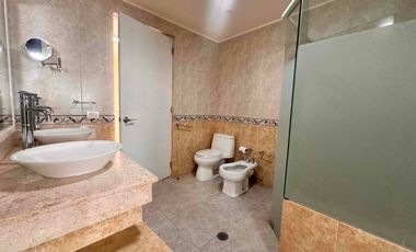 Renta de Residencia con casa club