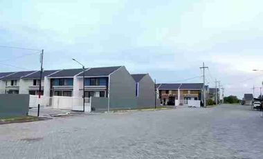 Rumah Siap Huni Tanpa DP dekat Merr