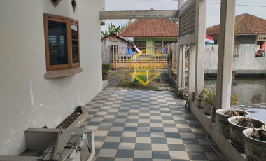 Rumah semi Villa PURBARATU sangat dekat kepusat kota