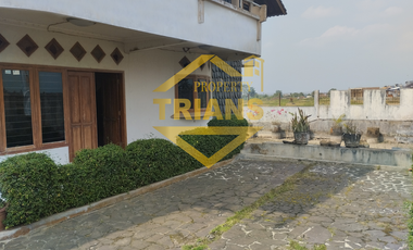 Rumah semi Villa PURBARATU sangat dekat kepusat kota