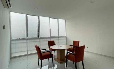 Ruko 3,5 Lokasi Strategis di Plaza Pondok Indah Jaksel