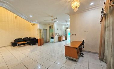 Disewakan Rumah Besar Kartini 2 Lantai Furnished Lengkap Dekat Pusat Pembelanjaan Mangga 2 Square & Ancol Dufan Lokasi Sawah Besar Jakarta Pusat