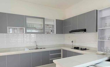 Jual Cepat dan Banting Harga cuma 900jt aja Fully Furnish Komp Mega Lavender