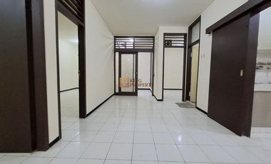 Fasilitas Mall Central Park, Taman Anggrek, Pasar Kedoya Baru, RS Siloam Kebon Jeruk, IPEKA Christian School Kedoya, Disewakan Rumah Kebon Jeruk Baru