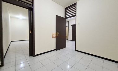 Fasilitas Mall Central Park, Taman Anggrek, Pasar Kedoya Baru, RS Siloam Kebon Jeruk, IPEKA Christian School Kedoya, Disewakan Rumah Kebon Jeruk Baru